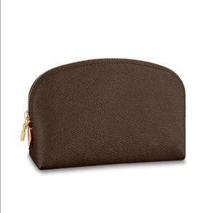 Mini Clutch Bag Toilettenfälle Kosmetische Beuteldesigner Damen Reise Make -up -Veranstalter Schönheitsprüfung Canvas Toilette Geldbörse M47515 277V