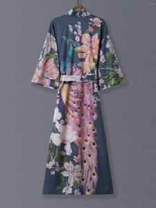 Ubranie etniczne Japońskie pawie kwiatowy nadruk Średni długi kimono cienki płaszcz Mężczyźni i kobiety Europa Stany Zjednoczone Eleganckie wiatrowe spri