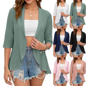 Kvinnors stickor 2024 Summer Fashion Ladies Hollow Out Cardigan Boho Topps Women Beach Outwear Casual Three Quarter Sleeve Sunscreen Shirt