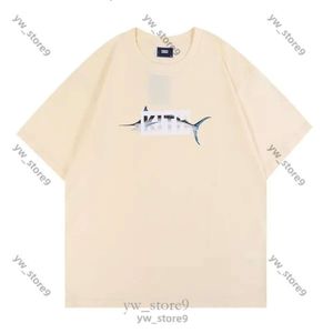 Summer Mens Designer Kith T Shirt Trends Brand Rabbit Paper Cutting Spider Print Round Neck Loose Casual Cotton Kith T-shirt Män och kvinnor Grafisk tee 739D