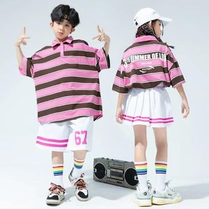 衣類セットキッズヒップホップジャズパフォーマンス服の女の子半袖ストライプルーズTシャツトップショーツティーンボーイズストリートダンスコスチューム