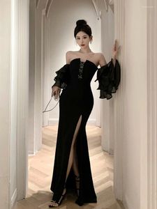 Вечеринка платья Harajpee французский хепберн в стиле высокая щель черная платья без бретелек Легкие зрелые женские банкет