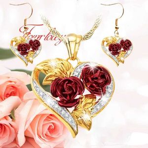 Wedding Jewelry Sets Girls Fashion 3-piece Heart shaped Love Rose Pendant Earrings Necklace Set Designer Daily Party Accessories Gift