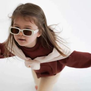 Nowe małe prostokąta dzieci przeciwsłoneczne chłopiec dziewczęta kwadratowe okulary przeciwsłoneczne okulary dziecięce dzieci Uv400 Ochrona Oculos de Sol L2405