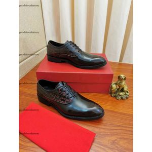 Business Derby Casual Handgjorda högkvalitativa importerade ko Multi -stil Men's Leather Famous Designer Shoes Original Edition