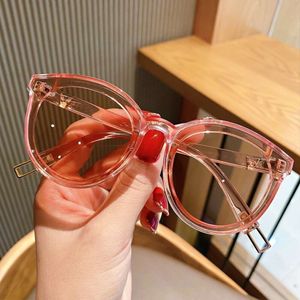 New Children's Vintage Occhiali da sole Vintage Girls 'Small Frame Circle Sun Glasses Cine Baby Outdoor Sun Shade Eyewear Uv400 Oculos de Sol