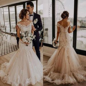 2020 Eegante Spitze Meerjungfrau Brautkleider kurze Mütze Sweep Zug Corsett zurück vom Schulter Dubai Hochzeitskleid Vestido de Novia 307a