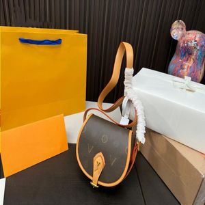 10Aファッション23SSレザーハンドバッグサドルバッグと絶妙な贅沢クロスボディスモールハンドバッグ財布デザイナーレディースポーチシューダーMQUKL