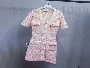 Casual Dresses Designer Spring and Summer 2022 New Pink Small Fragrance Classic Slim Vneck Button Pocket SHORT STEVE Dress MJPQ5254149