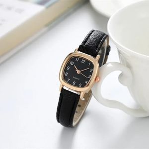 Square Belt Literary Retro Womens Watch Korean Fashion Quartz sieht vielseitige koreanische tägliche Armbanduhren Einfacher Luxus -Reloj 240517