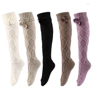 Donne calzini femminile Stockings Ladies Solid Color Knitting Long Tube per l'autunno inverno nero/bianco/viola/grigio scuro/grigio chiaro