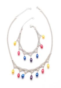 Süßwasserreisperlen Pendellankette Armband Sets 78 mm gefärbte Farbe Ovaler Perle, montiert auf silberplattierter Ketten Halskette für Frauen1952867