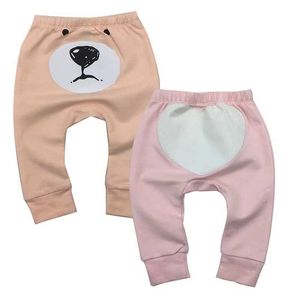 Hose Großhandel Babyhosen für Jungen und Mädchen Baumwolle Herbst lange Bein Jungen und Mädchen mittelgroße Babys Trousser Baby Jungen Kleidung D240517