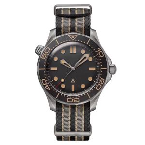 Titta på Designer Watches Menwatch Womenwatch Sapphire Glass Waterproof Classic