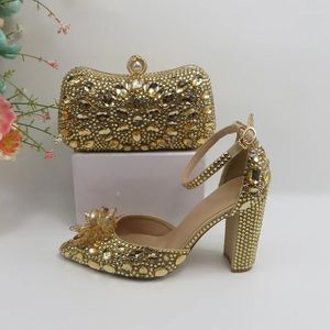 Kleiderschuhe Baoyafang Champagner Gold Hochzeit und Geldbörse für Frauen Braut Mode High Pumps Party Schuhtasche Knöchelgurt