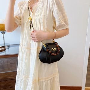 Hobo Pink White Chain Crossbody Bags For Women 2024 Clip Shell Handbags Female Chic Armpit Shoulder Designer Party Clutch