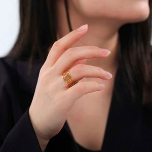 Kwiat życia Pierścień Kobiety ze stali nierdzewnej geometryczne geometryczne estetyczne otwarte szerokie pierścionki palców biżuteria