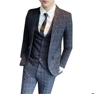 Męskie garnitury Blazers Pogography Koreański szczupły garnitur ciemnoniebieski kraciasty kostiumy dla mężczyzn Gospodarz odzież Dostawa DH2IM DH2IM