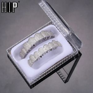 Hip Hop -tänder isas ut Micro Pave Cubic Zircon Top Bottom Charm Grills uppsättning för män Kvinnliga smycken Box Packing 240430