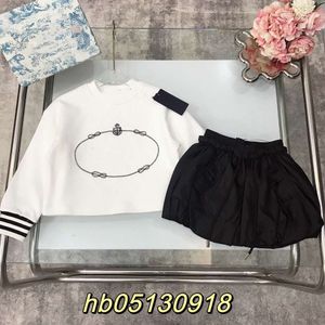 Kadın T-Shirt Erken Sonbahar Kızların Fonksiyonel Naylon Kumaş Kısa Etek Gevşek Fit Terry Sweater