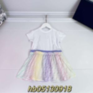 Kids Dresses 소녀의 판타지 레인보우 그라디언트 마카롱 색상 온통 인쇄 편지 순수면으로 낭만적 인 세련된 드레스