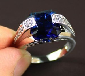 Top Sell Drop Luxury Jewelry 925 Sterling Silver Princess Cut Blue Sapphire CZ Diamond Gemstones Manliga män Bröllopsband RI2192481