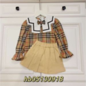 Kvinnors T-shirt Autumn/Winter Check Set Chest Bow Löstagbar Top Academy Style