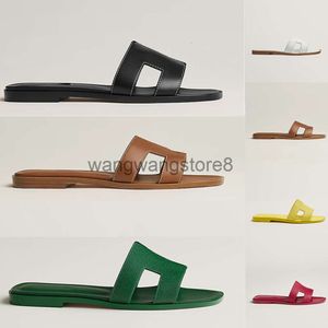 Sandálias de moda de chinelos de grife para mulheres saltos de couro feminino Slides Sliders Sapatos de verão Sapatos de verão laranja preta branca claquette MULES Tamanho 35-42