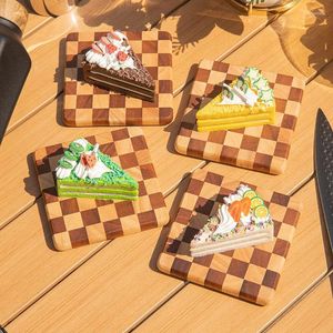 Tischmatten kreative Schachbrettmatte Massivholz Tee Dessert Kuchen Mini -Tablett Kaffeehalter Accessoires Set Accessoires