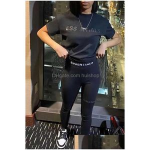 Damen zweiteilige Hosen Designer Tracksuit Casual 2 Set Women Letters bedruckte Kurzarm -T -Shirt -Top und SILM -Sets sexy Mode Tig Dhiaw