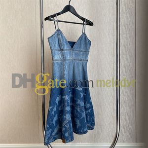 Sexy Sling Denim Dress Designer Gradient Color Slip Dress Fashion Print V Neck Sleeveless Jean Skirt