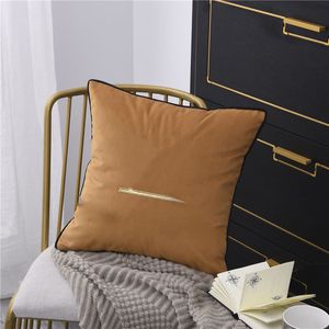 Top Simple Bed Breaking Distingulazione Soggiorno divano e comodino moderno cuscino americano cuscino per cuscini da ricamo per cuscini.