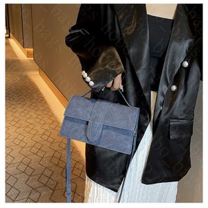 女性用のデニムスタイルのデザイナーバッグ高級バッグクロスボディデザイナー女性バッグウォレットバッグミニ財布デザイナー女性ハンドバッグショルダービーチバッグ