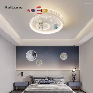 Ceiling Lights Creative Astronaut Chandelier For Kids Room Girl Boys Bedroom Lamp Cartoon Cute Lustre Baby Child Rocket