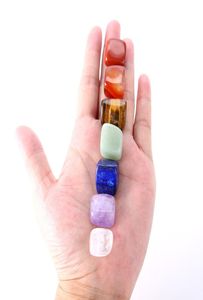 Chakra de cristal natural 7pcs Artes e artesanato Naturals Stones Palm Reiki Cristais de cura Gemtones Yoga Energy6295116