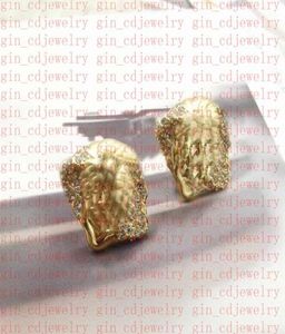 Projektant mody V Colkingi V Letter Banshee Head 18k Gold Womens Ve225 Charm5687239