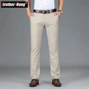 Męskie spodnie klasyczny styl Summer Thin Mens Stretch Beige Casual Pants 2023 Nowa moda biznesowa Wysokiej jakości spodnie Męska marka Y240514