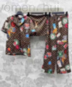 Dwuczęściowe spodnie projektantka projektantka marka Letnia gazeta Kolny sewdz druk piżamy spodnie z Lapel krótko-rękawoczenki Elastyczne spodnie z prostymi nogami 0G78