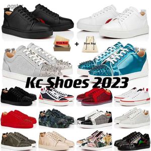 Com a caixa 2024 Sapatos de fundo vermelho Sapatos masculinos Sapatos femininos de moda feminina Sapatos de grife de grife de couro branco Baixa Branca Tripla vintage L Bu7G