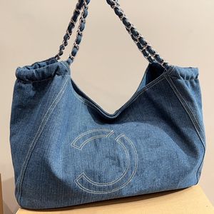 Ny svart handväska mode kvinnors axel crossbody väska enkla kvinnor utgående blå kors kroppsväska klassiska c brev väskor födelsedagspresenter cad24050802