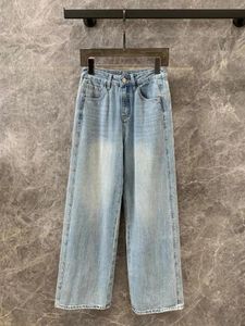 Kvinnors jeans smala fit denim mikro blossade byxor