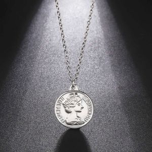 Vintage Elizabeth halsband Rostfritt stål myntmedalj Rund hänge nackkedja för kvinnor fahion smycken gåvor grossist