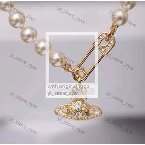 Viviane Westwood Necklace Designer Viviane Gioielli Luxury Women Necklace Goth Empress Dowager Saturno Pearl Necklace Female Diamond Pin Full Diamond Gioielli F11