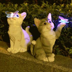 屋外猫の彫刻用の置物ペンダントガーデン導かれたソーラーライトのかわいい猫動物像彫刻の風景ヤード240518