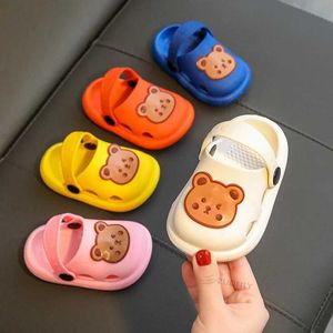 Slipper Summer Baby Shoes Indoor Slippers Boy Girl Pvc Little Bear Non-slip Children Slipper Kids Shoes Infant Soft Beach Garden Sandals Y240518