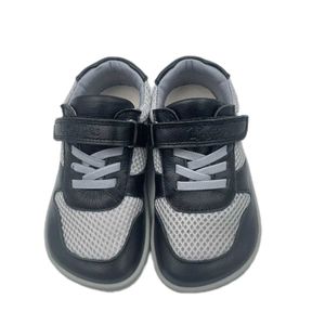 Athletic Outdoor Tipsietoes New1 2024 Spring oryginalne skórzane buty odpowiednie dla dziewcząt i chłopców dziecięcych boso bosy sportowe lekkie minimalne elastyczne b9m9h