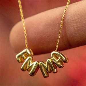 Pendant Necklaces Fashionable and simple gold-plated 26 letter stainless steel chain necklace suitable for womens elegant temperament party jewelry gifts J240516