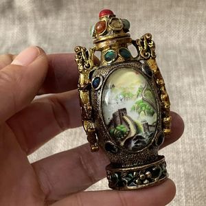 Decorative Figurines Pure Copper Painting Old Snuff Bottle Antique Hand-made Characteristic Crafts Handmade Gifts.