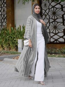 エスニック服春モロッコアバヤイスラム教徒ドレス女性インドドバイアラビア語アバヤプリントターキーeid vestidos kaftan gown robe musulman long dress t240515