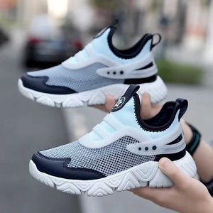 Athletic Outdoor 2024 Children Sneakers for Boys Mesh Breathable Running Sports Shoes Light and Soft Spring Summer Kids Casual Boy Shoes Y240518